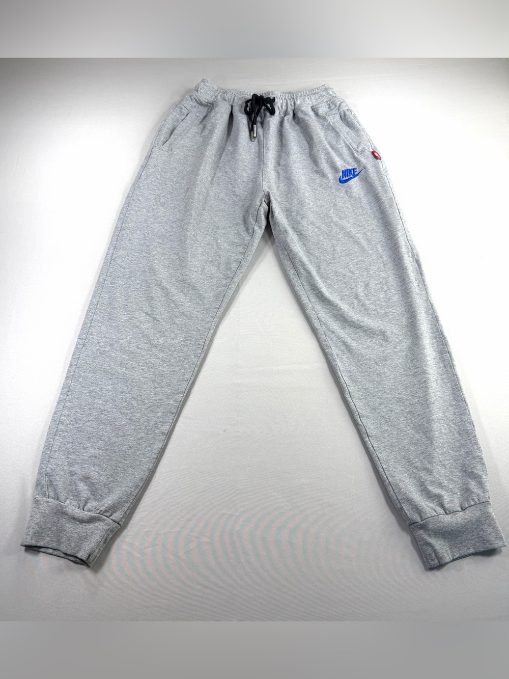 Nike Sportswear Gray Jogger Sweatpants Embroidered Blue Logo Men’s Size 30